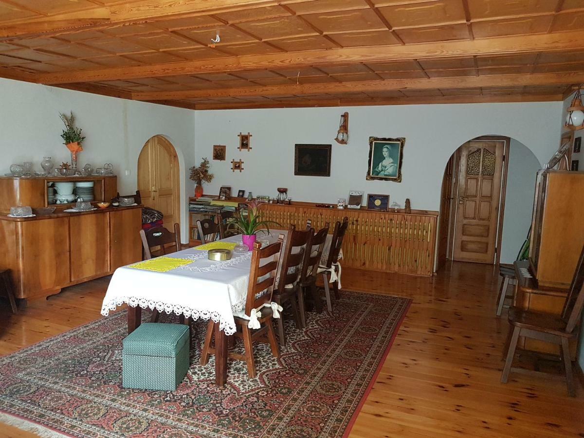 Newland Wojtowicz Farm stay