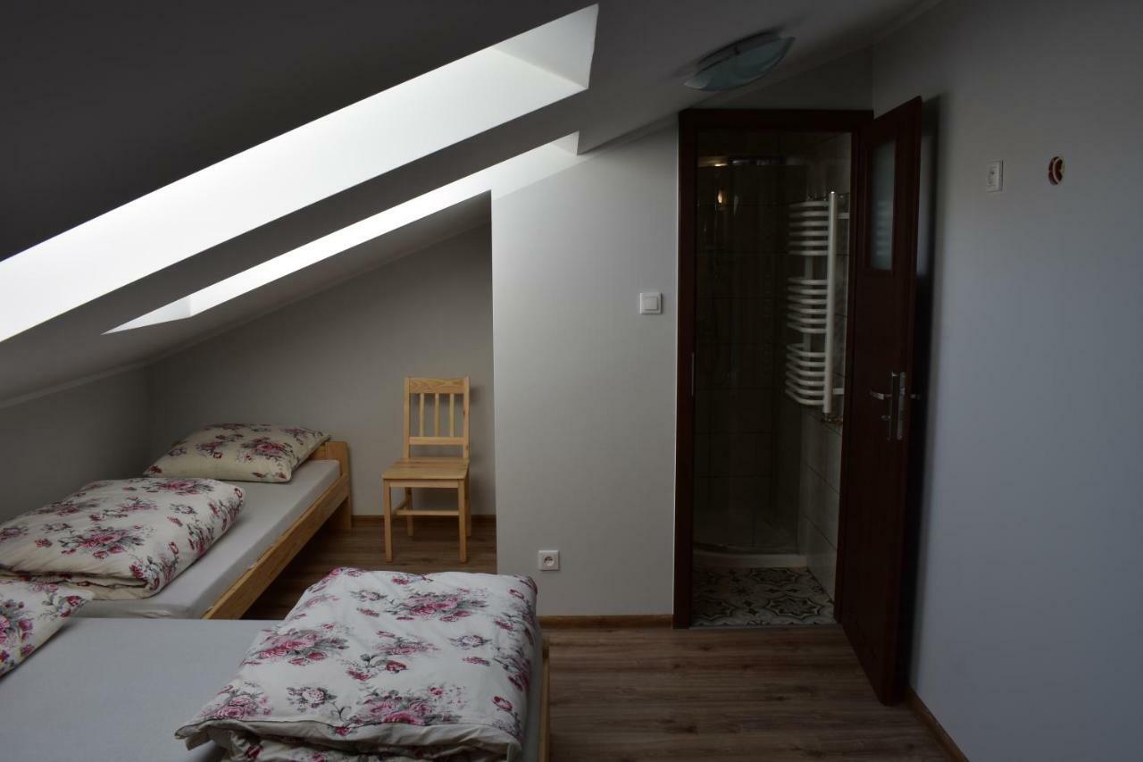 Newland Wojtowicz Farm stay *